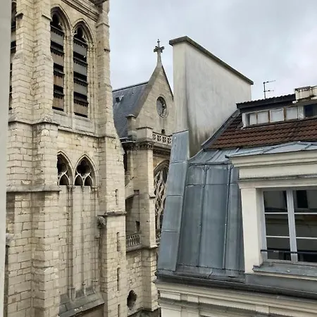 Appartamento Avec Vue Au Centre De Parigi