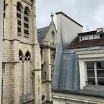 Studio Avec Vue Au Centre De Paris